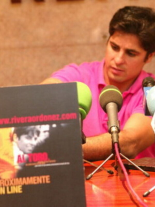 Fran Rivera ya tiene su pagina web, riveraordonez.com