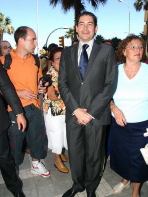 Se caso en Malaga Rocio Madrid, la presentadora de Cronicas Marcianas