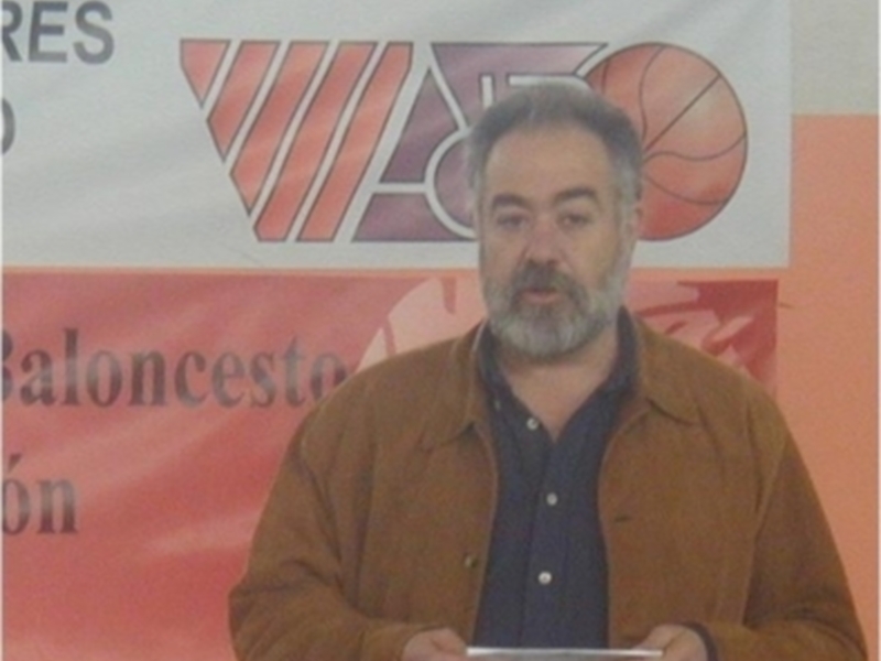Oscar Castañeda directivo de la Federacion Española de Baloncesto, responsable de entrenadores