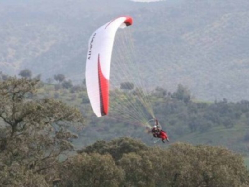 Concluye con gran éxito de participación y público la X Concentración Internacional de paramotor