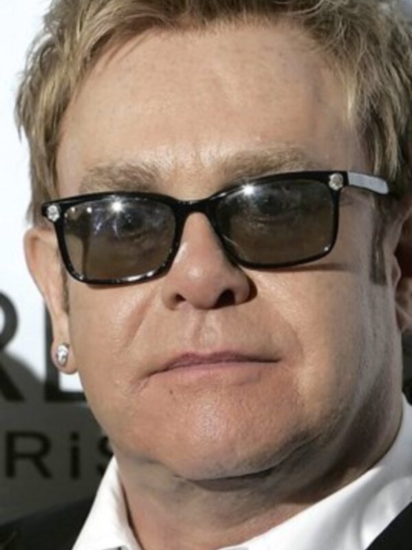 Elton John actuará el dia 18 de mayo en Sevilla