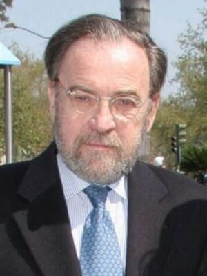 Entrevista de Antonio Burgos sobre la próxima publicación de su libro 'Rocío, ay, mi Rocío'