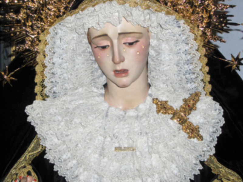 Viernes Santo: procesión de la Hermandad Sacramental de Gines