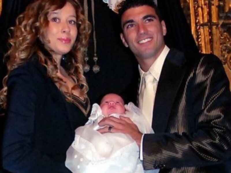 EL FUTBOLISTA JOSÉ ANTONIO REYES Y LA MODELO ANA LÓPEZ BAUTIZARON A SU PRIMER HIJO EN UTRERA
