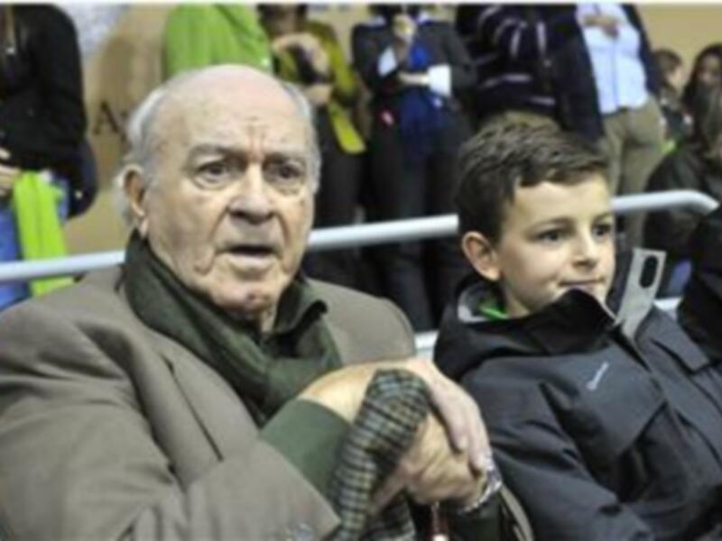 ALFREDO DI STÉFANO: ALGUNOS JUGADORES DE LA LIGA DE FÚTBOL INDOOR LEVANTAN MÁS PASIONES QUE LOS FUTBOLISTAS EN ACTIVO