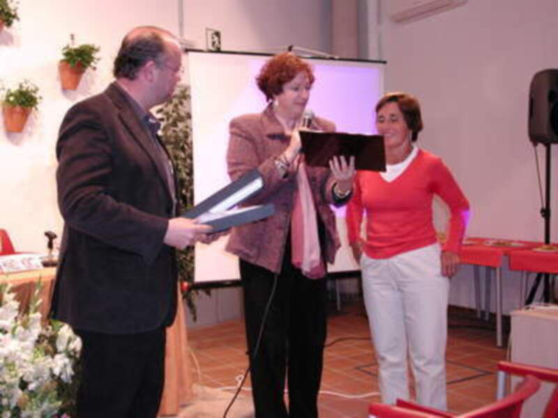 Gines homenajeó a Manoli Montiel Causse con motivo del Día Internacional de la Mujer  