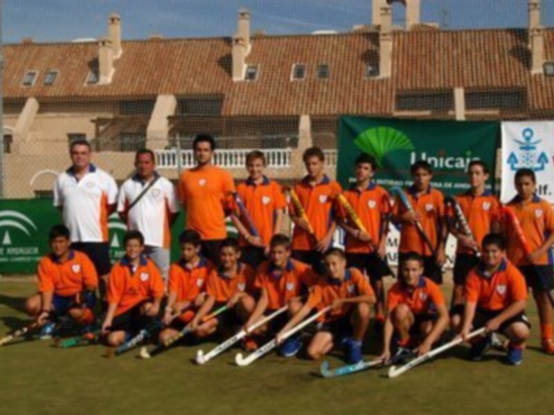 El Club Hockey San Fernando finaliza segundo en la liga andaluza de hockey hierba