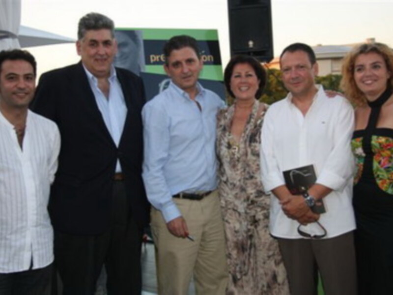 Mas de 200 personas en la presentacion en Sevilla de la novela "El Rock de la calle Feria" de Francisco Gallardo 