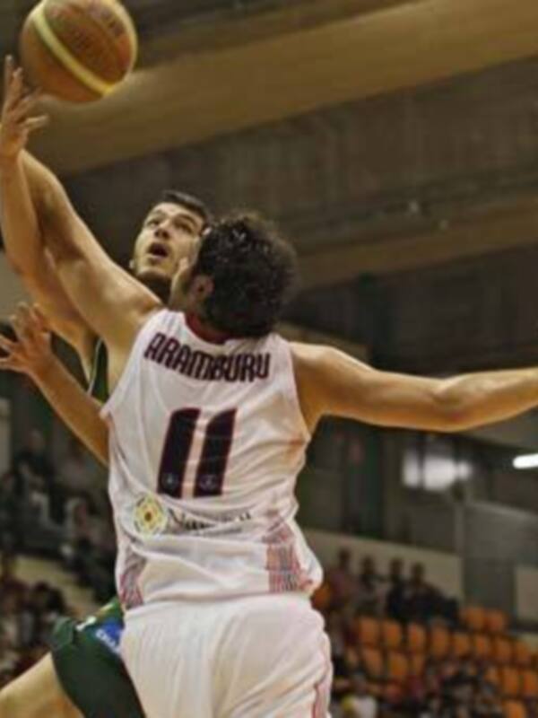 Caja Rioja y CB L'Hospitalet cierran con victoria la 1ª Jornada de la Adecco LEB Plata 