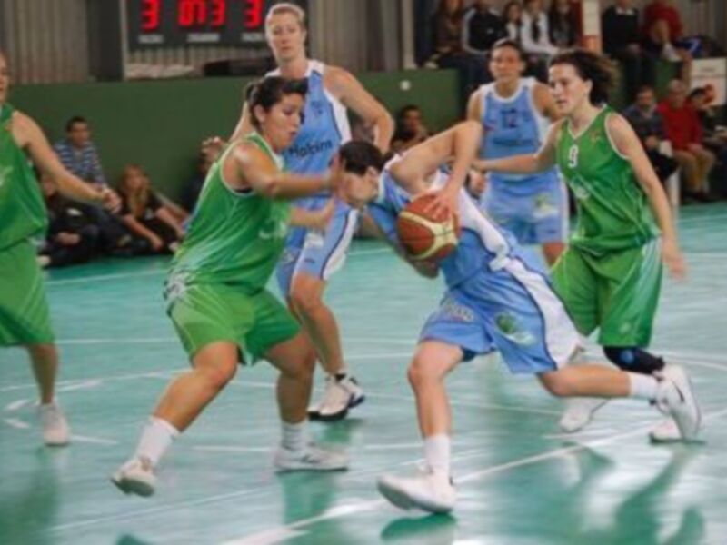 El Náutico Sevilla-R.U. Los Bermejales se queda sin el repóquer en Primera Nacional femenina