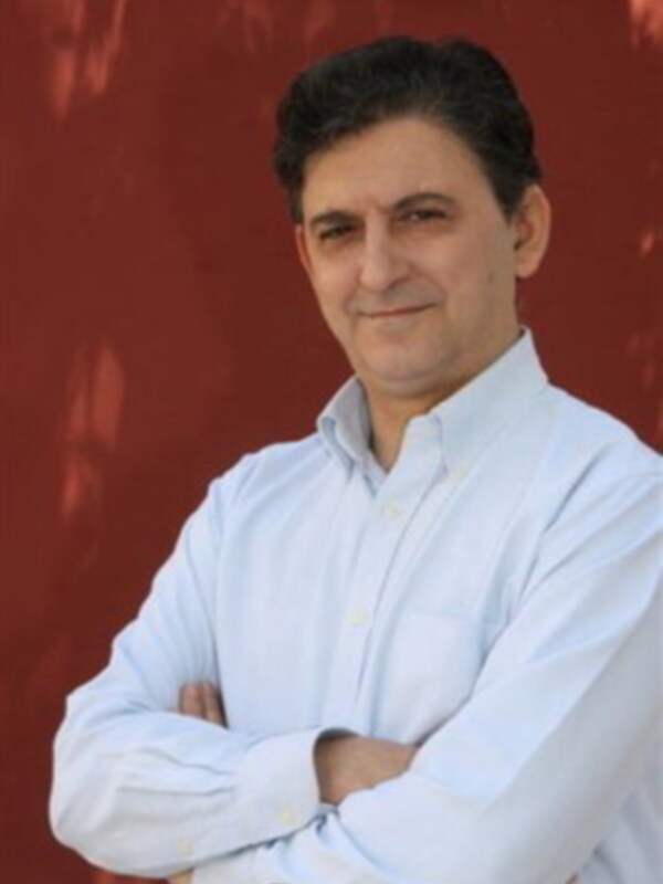 Paco Gallardo coloquio y firma de su novela  El rock de la calle feria el sabado 23 en la Feria del libro de Sevilla 