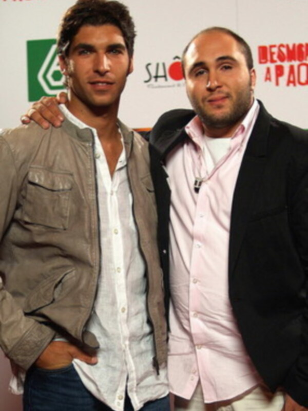Cayetano Rivera apoya a su hermano Kiko en su debut televisivo