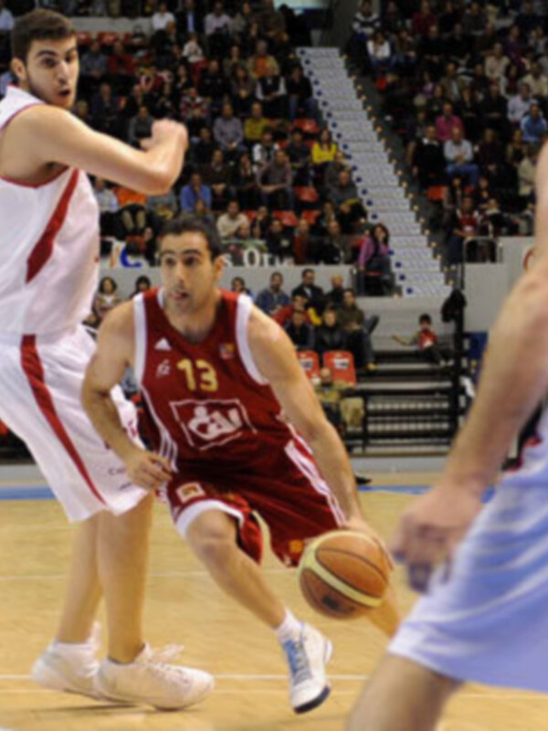 Martes de partidos avanzados en Zaragoza y Ourense