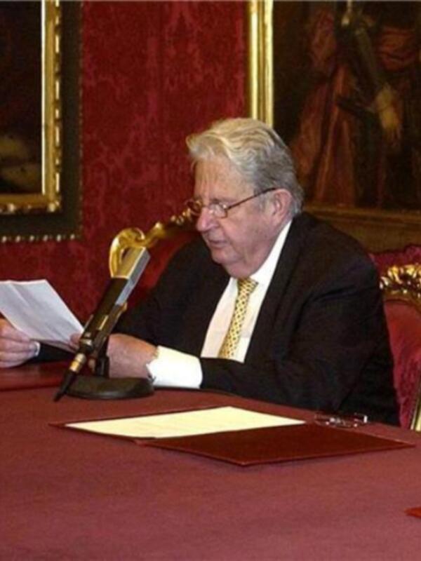 Funeral en Sevilla por José Zamoyski, primo del Rey, fallecido en el Rocío