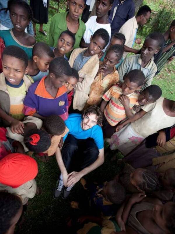 El proyecto de Pau, un reportaje de Gasol, Unicef y lasexta 