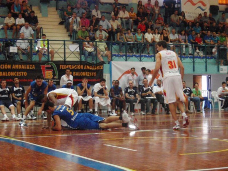 El Cajasol venció CB Granada en el tercer encuentro de la XIV copa de Andalucía