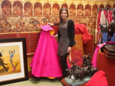 El cordobés y su mujer, dos personas solidarias, el presentó un festival para niños discapacitados y ella ha colaborado en el rastrillo   