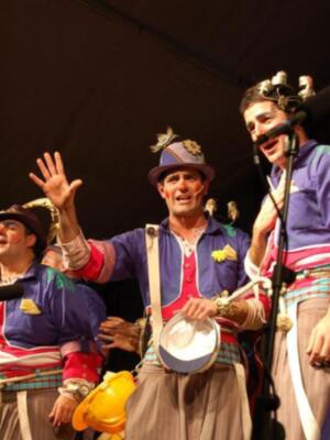 Chipiona vive sus días grandes de carnaval con el pregón de Jesús Bienvenido y la coronación de la perla