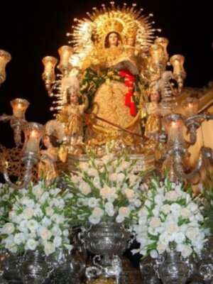 La Patrona de Carrión se trasladó a la Parroquia‏