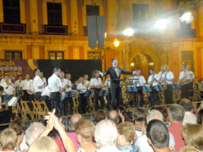 Concierto Extraordinario de la víspera de la Virgen de los Reyes