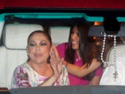 Chavely y Falete fans números uno de Isabel Pantoja en San Fernando el domingo ante 4.000 personas