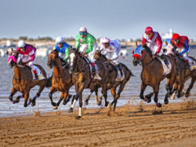 La obra titulada Competencia primer Premio Certamen fotográfico Carreras de caballos de Sanlúcar de Barrameda‏