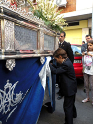 Procesión de la Virgen de la Sierra en Sevilla‏