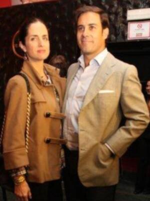 Francisco Rivera, con su novia Lourdes, feliz por la paternidad y la boda de su hermano pequeño