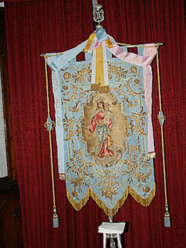 Este domingo Gran Caldereta benéfica para restaurar el maravilloso paso de María Auxiliadora.