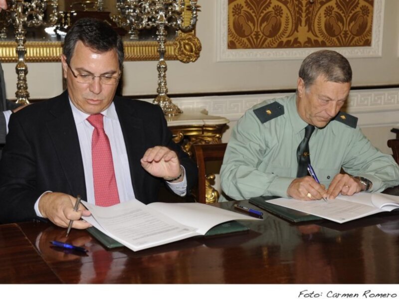 Diputación y Guardia Civil suscriben la relación de reformas y reparaciones en acuartelamientos de la provincia de Cádiz