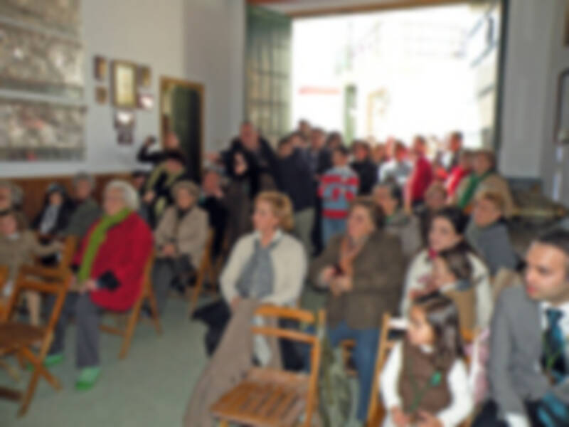Presentación del tercer cartel de la Tertulia cofrade verde capirote de Alcalá del Río