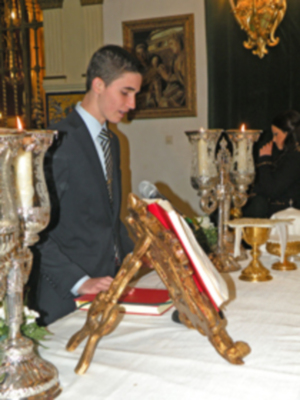 Jura del grupo joven de la, Antigua Hermandad de la vera-cruz de Alcalá del Río.