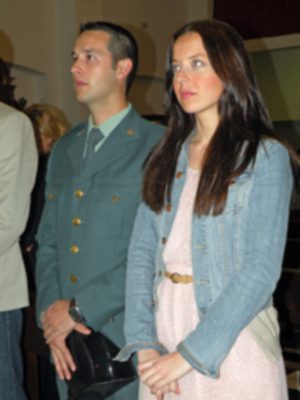 En la Parroquia de San Pio X  de Viar, perteneciente a la pedanía de Alcalá del Río,  se confirmaron espiritualmente varios agentes de la guardia civil.