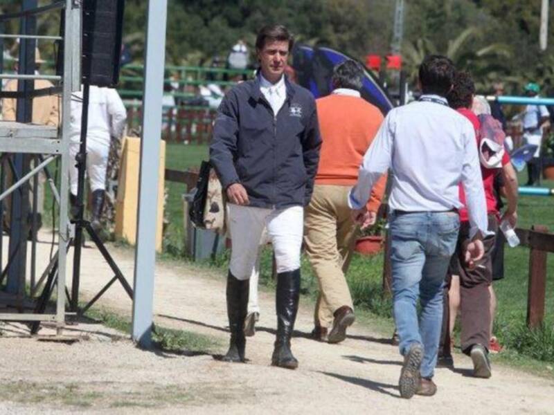  Cayetano Martínez de Irujo, recuperado vuelve a las competiciones hípicas 