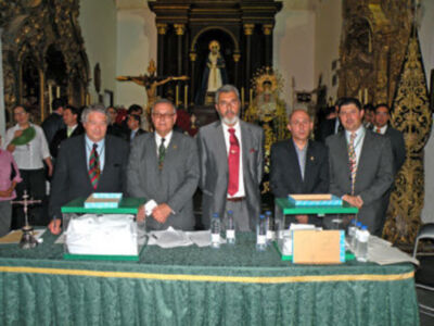 Gran expectación en el cabido de Elecciones de la Hermandad de la Vera-cruz de Alcalá del Rio.