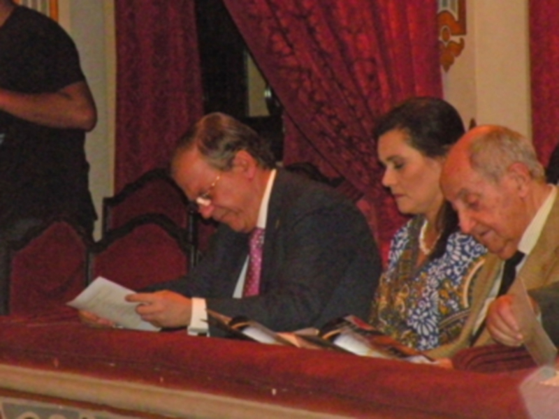 Concierto extraordinario del día de Sevilla en el López de Vega.