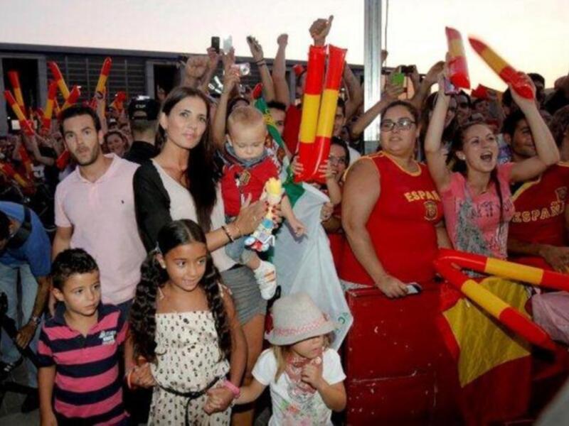 Pepe Reina comenzó sus vacaciones en familia y en Córdoba la tierra de su mujer