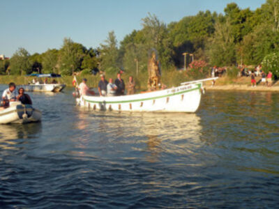 Procesión marinera de la virgen del Carmen de Calatrava.