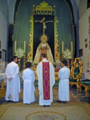 Provincia. Antonio Rendón.Solemne Función conmemorativa del XLI  Aniversario de la Coronación Canoníca de la Virgen de las Angustias de Alcalá del Río.