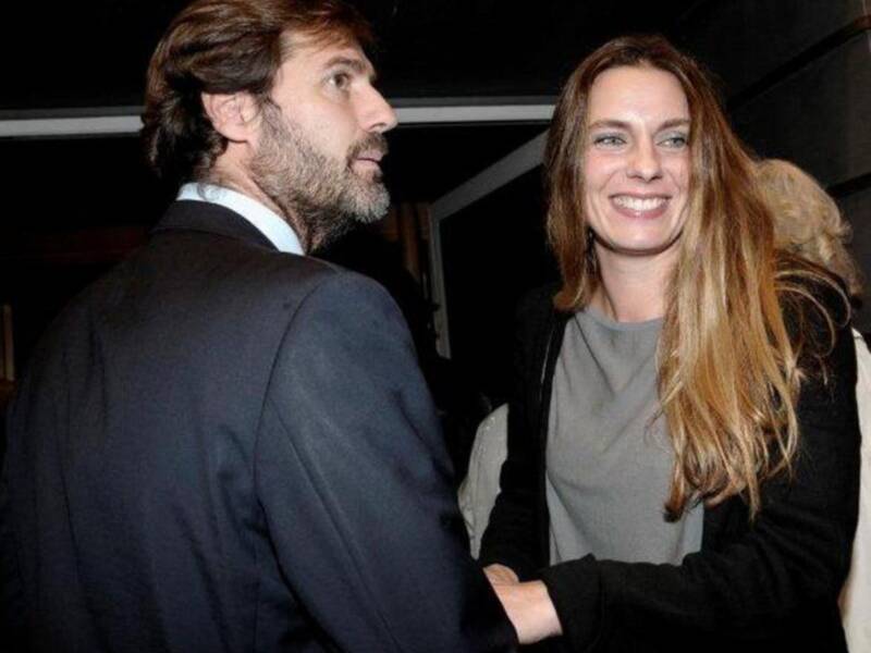 Los duques de Alba, Naty Abascal, Ana María Abascal y Alejandra Ortiz Osborne y su marido Joaquín Buendía, en el estreno de placido domingo en la maestranza