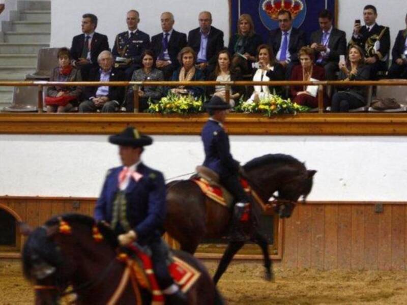 La Reina anfitriona de las primeras damas iberoamericanas visitan Cádiz y Jerez  