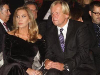 Alfonso Díez ejerce de duque de alba y entrega premio a Bo Derek