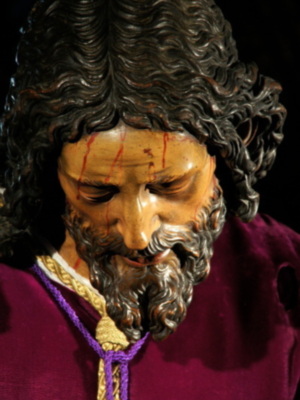 La Pasión - Semana Santa  en 20 TV  Ultimo  Programa, emitido  ayer : Entrevista a Camareras de la Esperanza Macarena;   Vía Crucis Magno Sevilla 2013  y Las portadas del Corpus Christi.