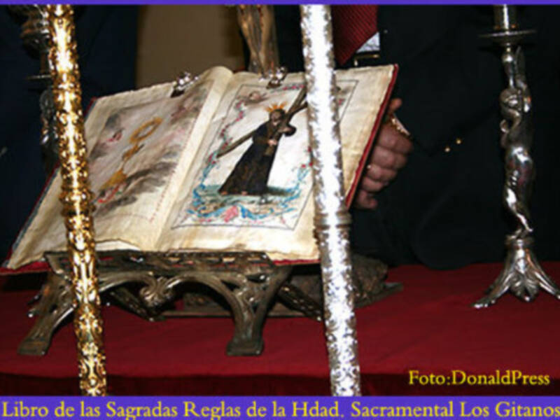 La Pasión - Semana Santa  en 20 TV  Ultimo  Programa, emitido  ayer : Entrevista a Camareras de la Esperanza Macarena;   Vía Crucis Magno Sevilla 2013  y Las portadas del Corpus Christi.