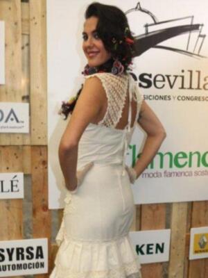 Alba Molina desfilo con trajes de flamenca ecológicos