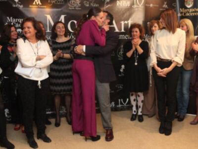 Kiko Rivera muy cariñoso con su cuñada Eva González