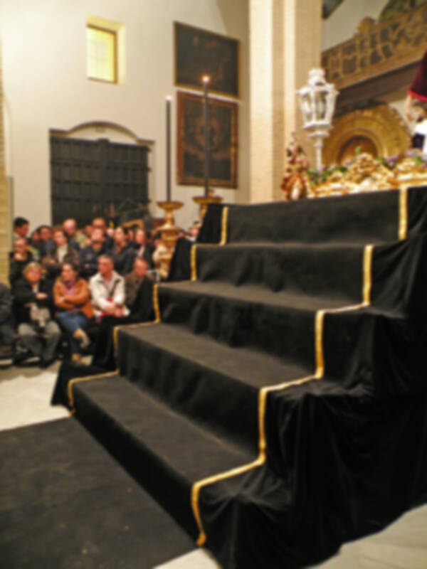 Santa misa de juramento y traslado del Cristo de la Caridad de Santa Marta a su paso procesional.
