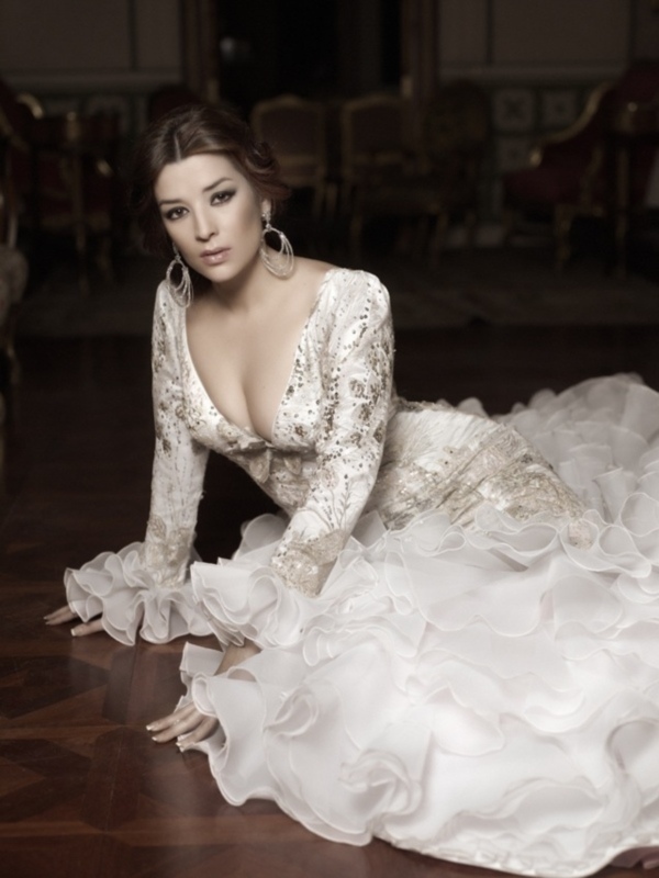 ERIKA LEIVA, presenta su nuevo espectáculo SEÑORIO, el próximo día 3 DE ABRIL (Jueves), en el TEATRO LOPE DE VEGA de SEVILLA, a las 8,30 de la tarde .