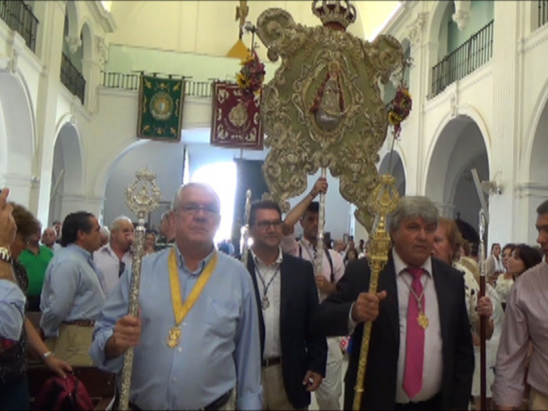 200 personas participaron en la misa oficial anual en Almonte de la Hermandad  del Rocío de Chipiona 