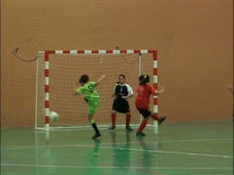 Deportes destina ayudas al fútbol sala femenino y al fisioculturista Israel López para participar campeonatos de Andalucía.(Chipiona) 